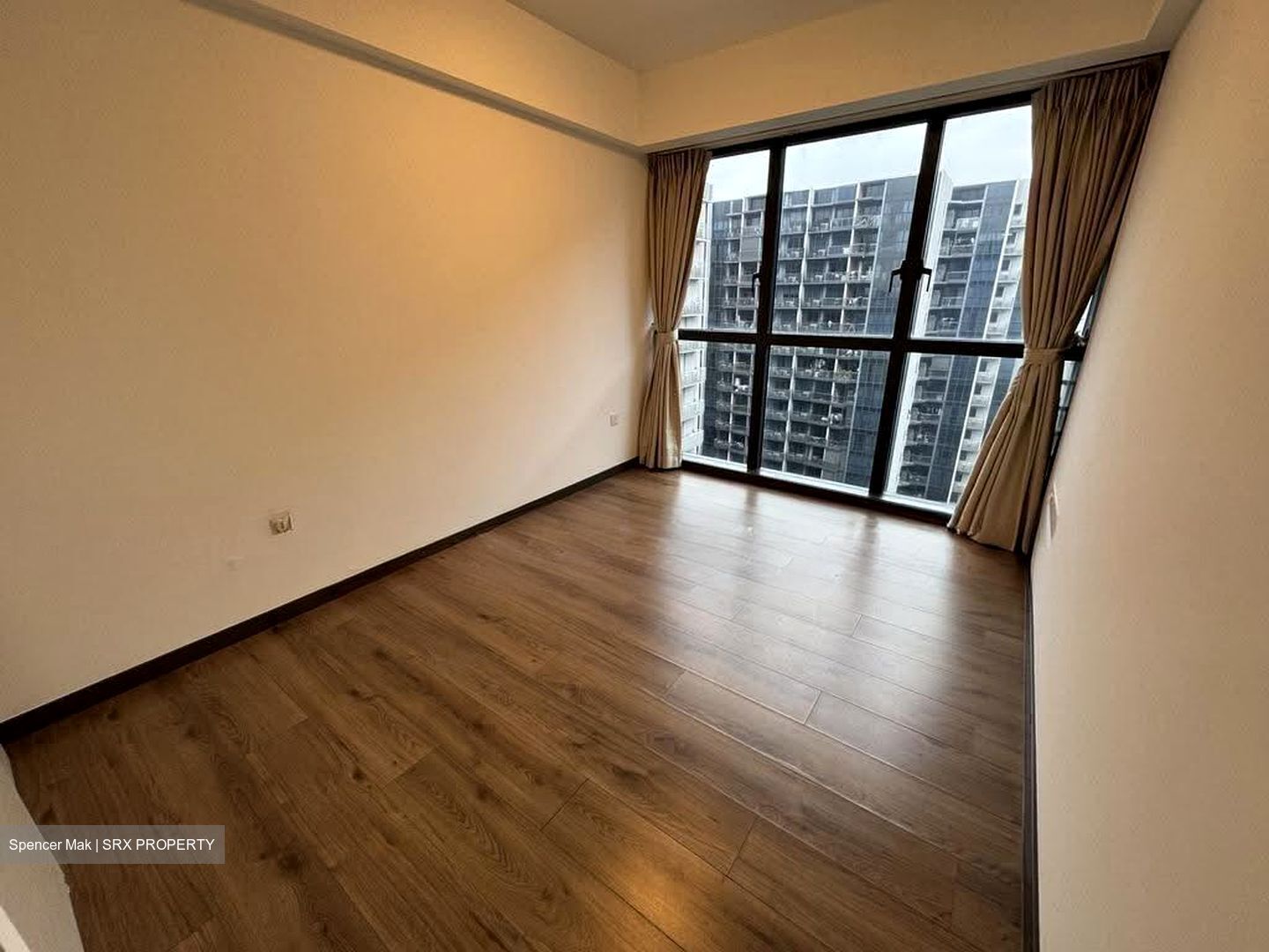 Lake Grande (D22), Condominium #637272261